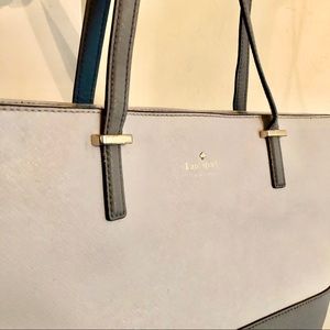 🎉MOVING SALE!!🎉 Kate Spade Tote